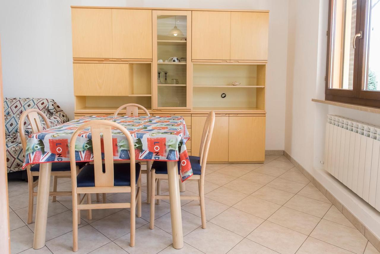 S130 - Sirolo, Deliziosa Villetta Con Terrazzo Exterior foto